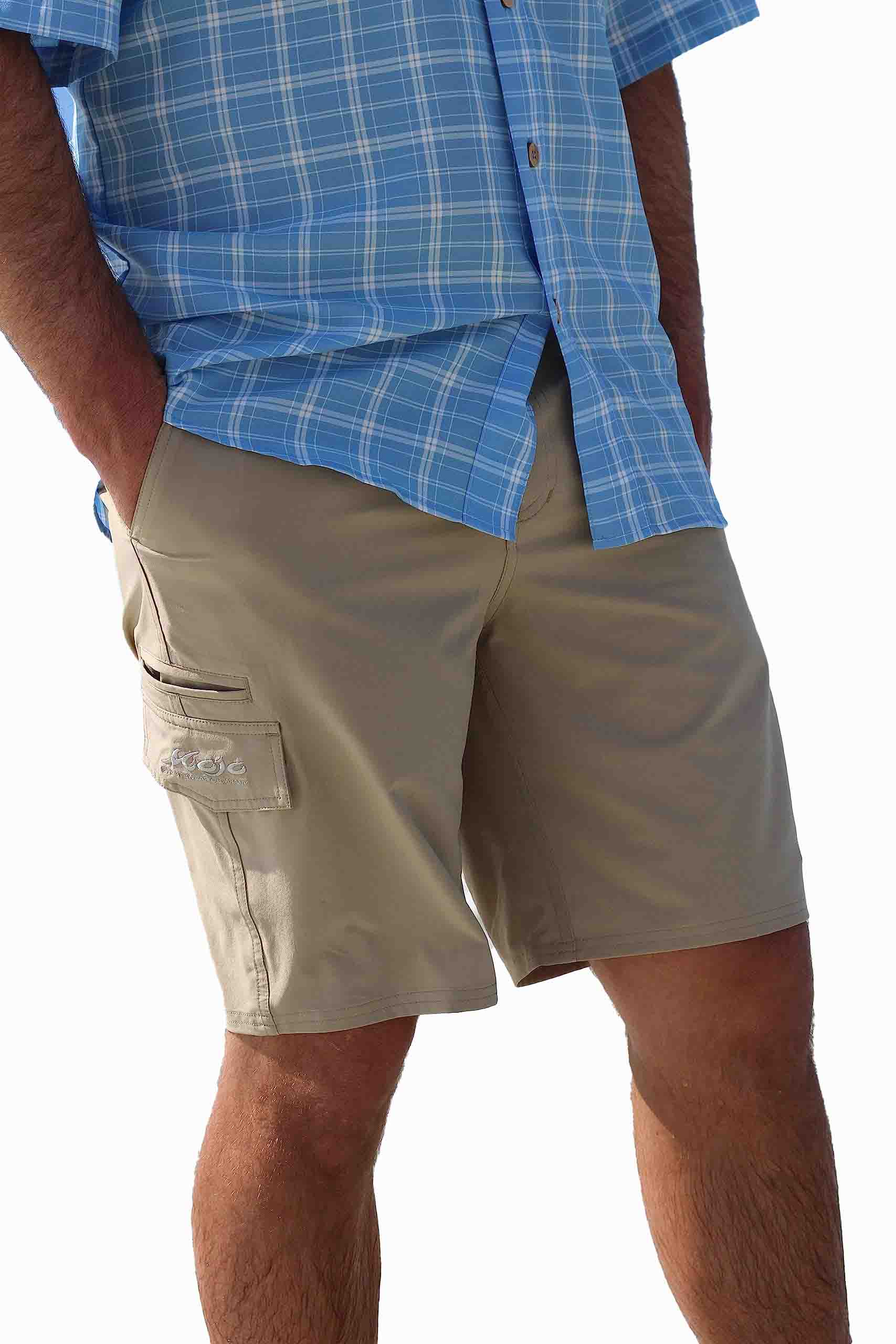 Mojo Sportswear Stretch Fit Shorts in Dune Size: S
